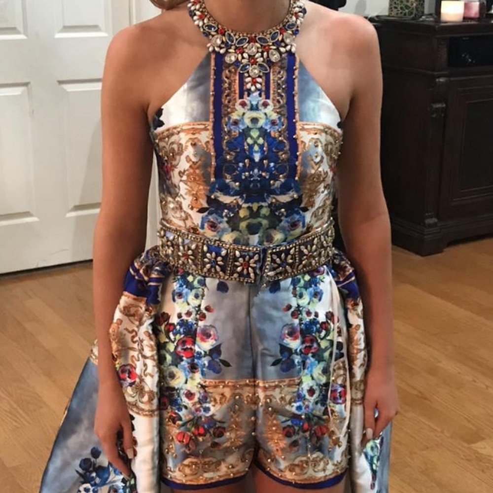 Macduggal two piece